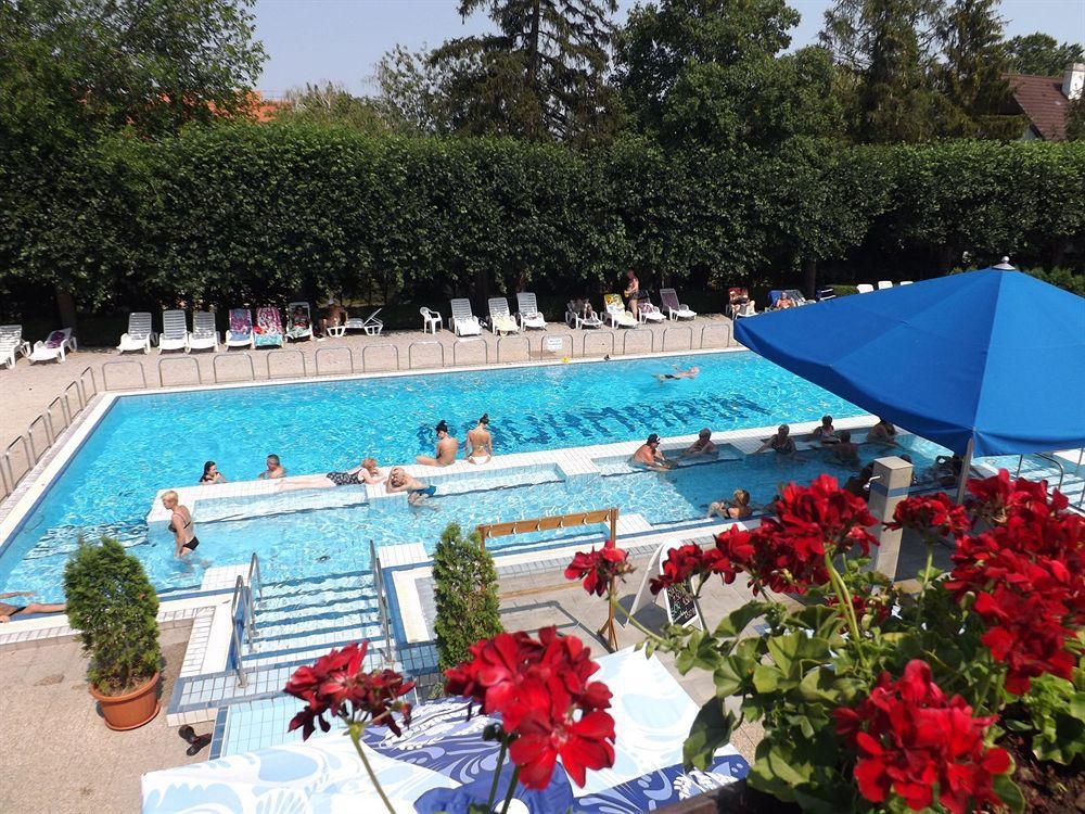 Hotel Aquamarin Heviz Exterior photo